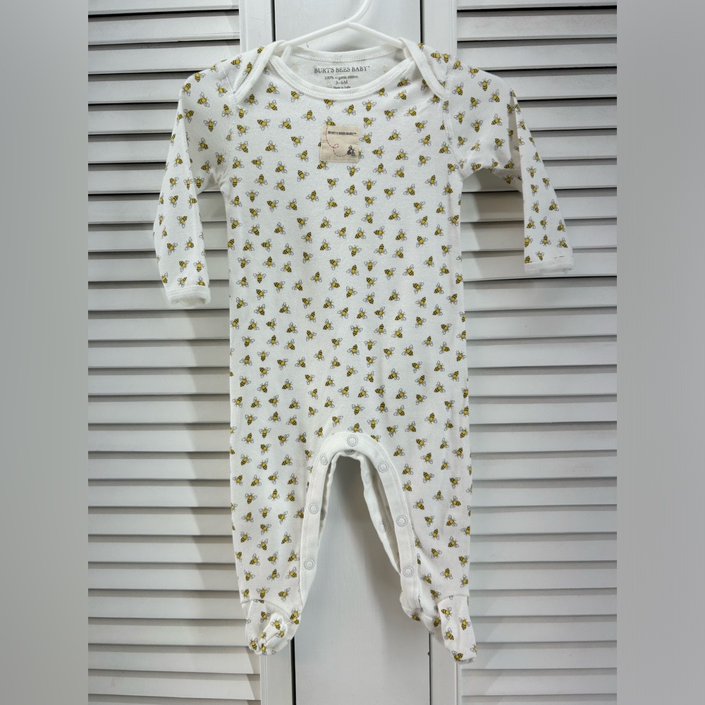 Burts Bees 3-6M Bee Footed Sleeper